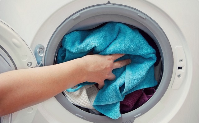 Cách kéo dài tuổi thọ cho máy giặt sấy electrolux