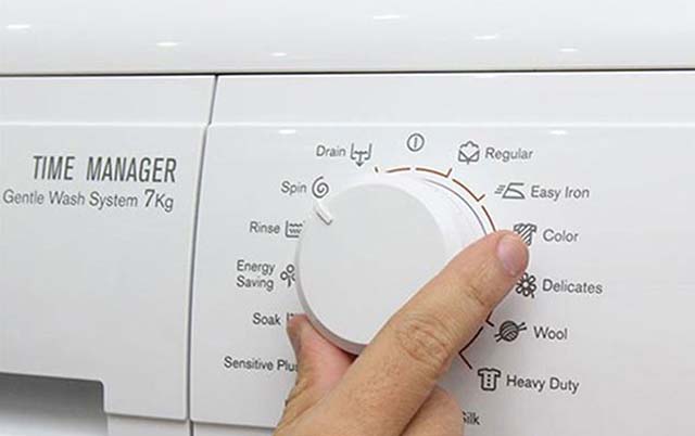 Cách reset máy giặt Electrolux 1